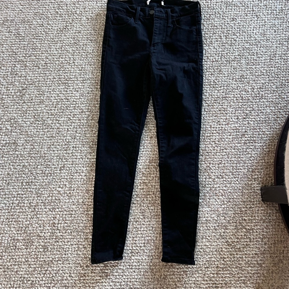 Black Skinny Jeans